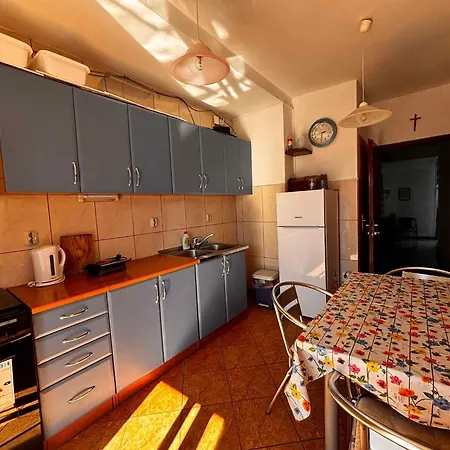 Appartement Beachfront In 58222 Crikvenica